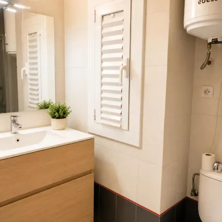 Isla Apartment